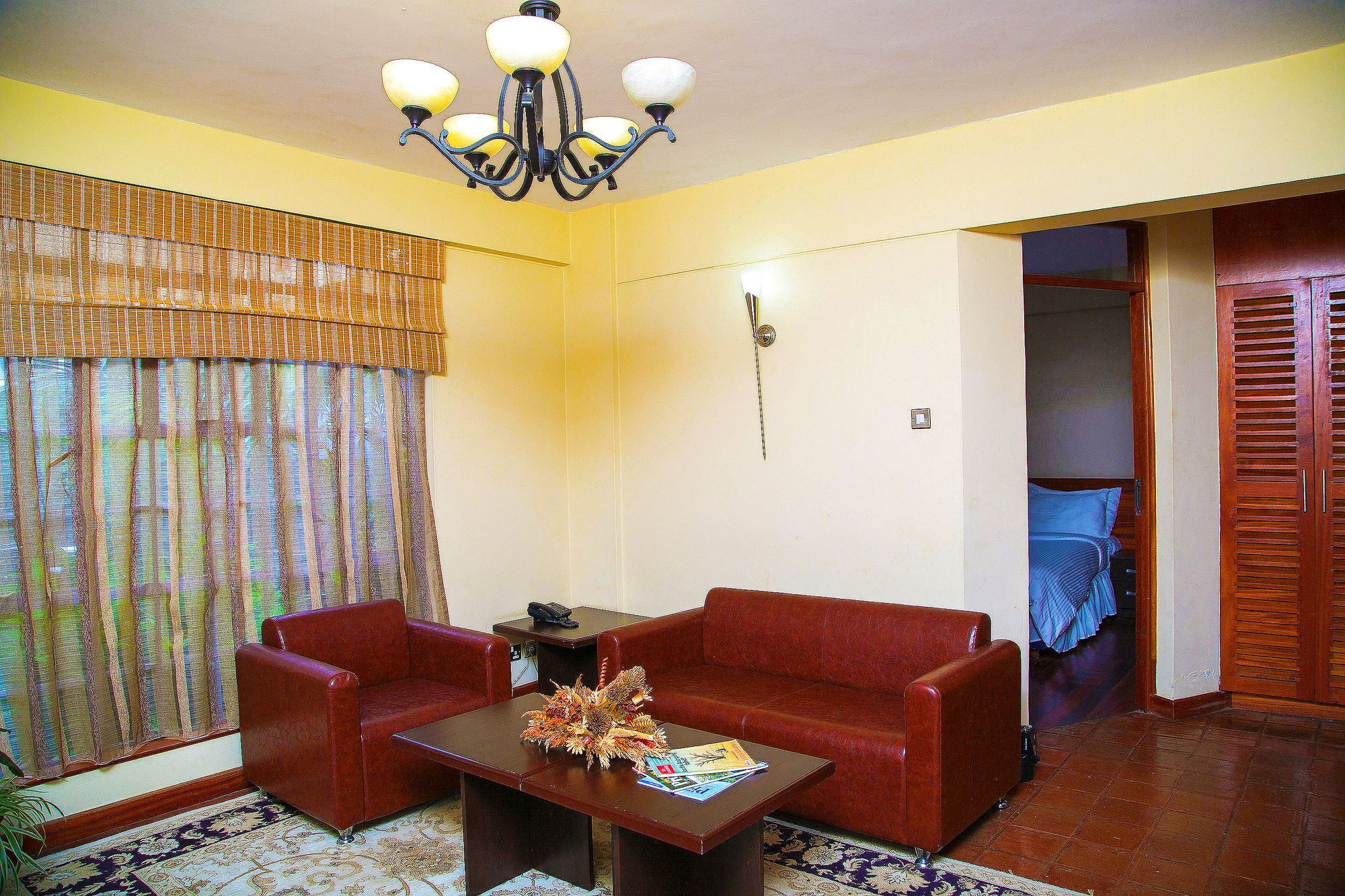 Batians Apartment Hotel Nairobi Ngoại thất bức ảnh